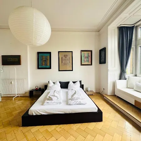 Loft Vanelyn Retro Terrace Apartment Wiesbaden